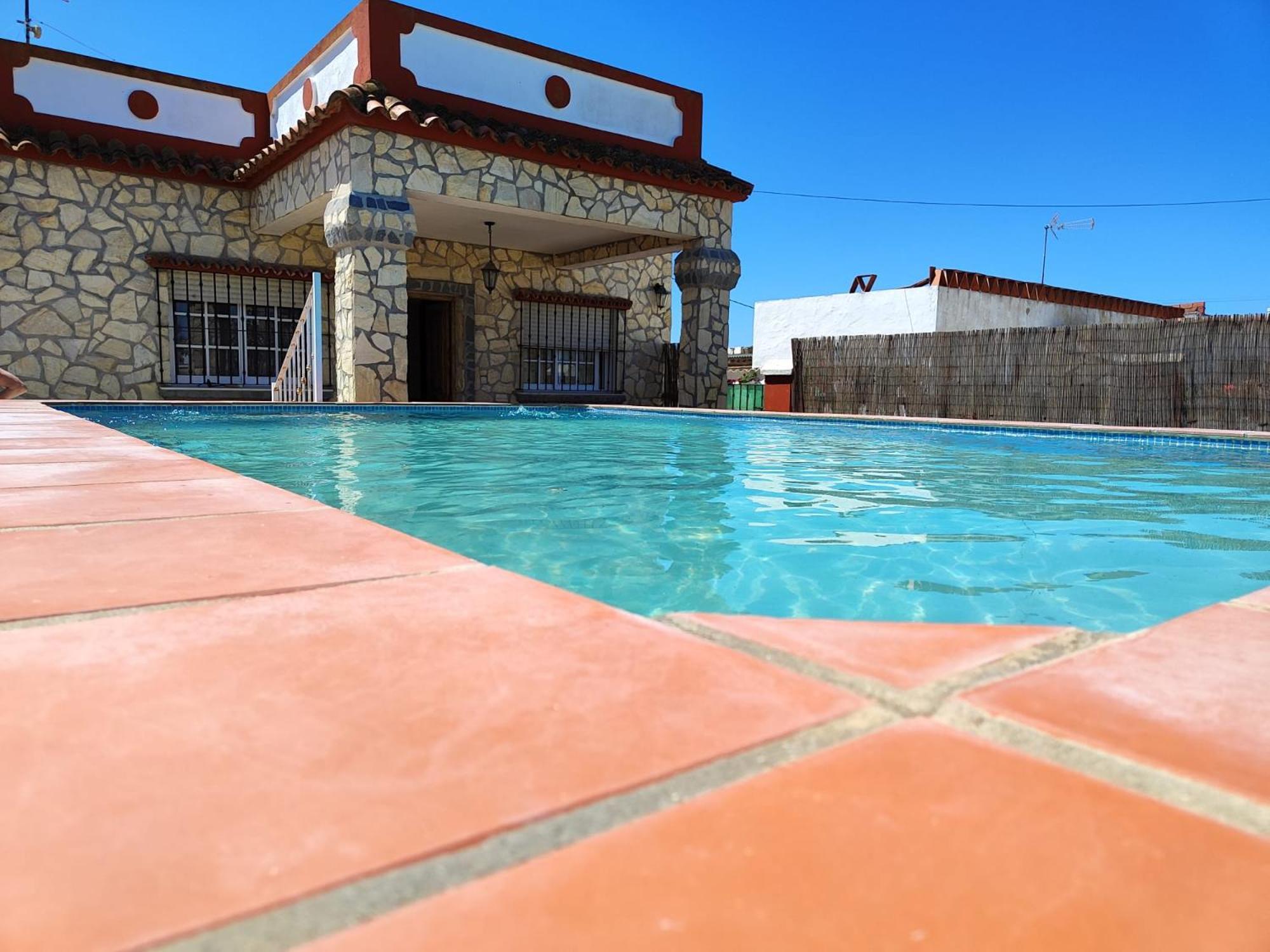 La Casa De Piedra Сasa de vacaciones *