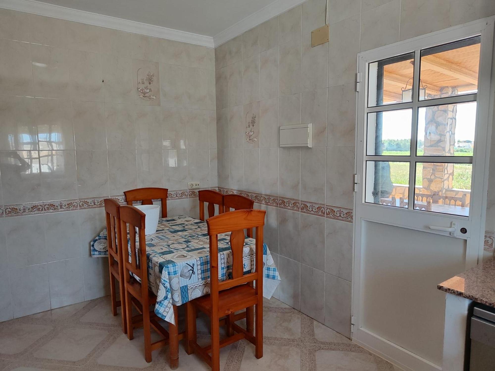 La Casa De Piedra Сasa de vacaciones *